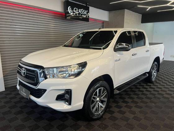 TOYOTA HILUX 2.7 SR 4X2 CD 16V FLEX 4P AUTOMÁTICO